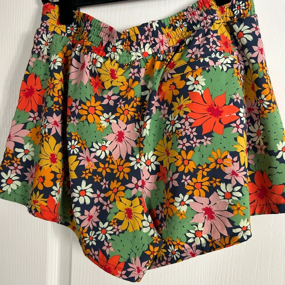Toad&Co Multicolor Floral High Waist Shorts - Picture 3 of 4